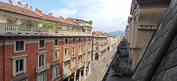 appartamento in vendita a Torino in zona Centro Storico