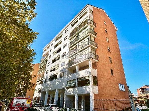 appartamento in vendita a Torino in zona Madonna di Campagna