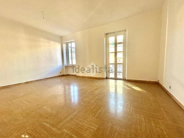 appartamento in vendita a Torino in zona Cit Turin