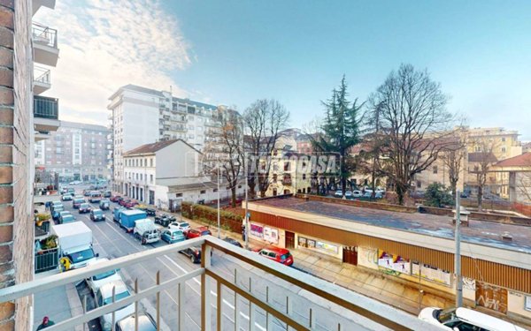 appartamento in vendita a Torino in zona San Salvario