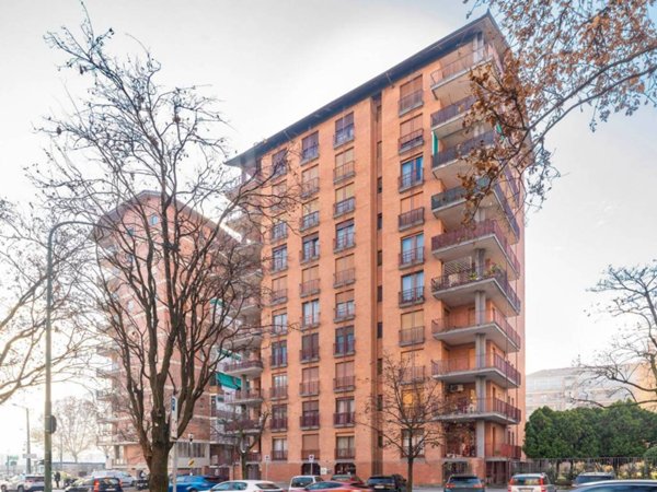 appartamento in vendita a Torino in zona Mirafiori Nord