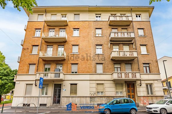 appartamento in vendita a Torino in zona Borgo San Paolo