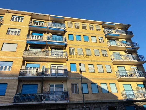 appartamento in vendita a Torino in zona Mirafiori Sud
