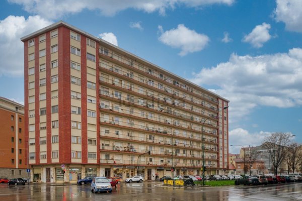 appartamento in vendita a Torino in zona Lucento