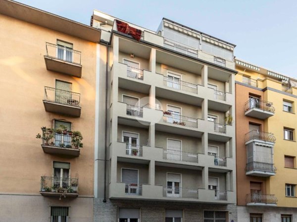 appartamento in vendita a Torino in zona Borgata Vittoria