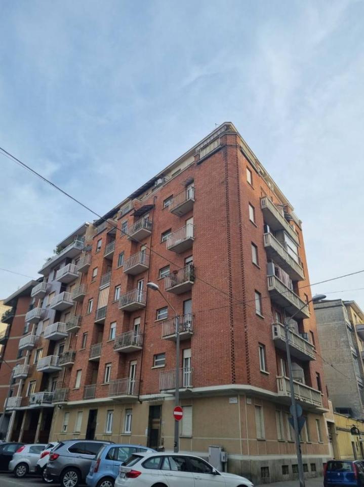 appartamento in vendita a Torino in zona Santa Rita