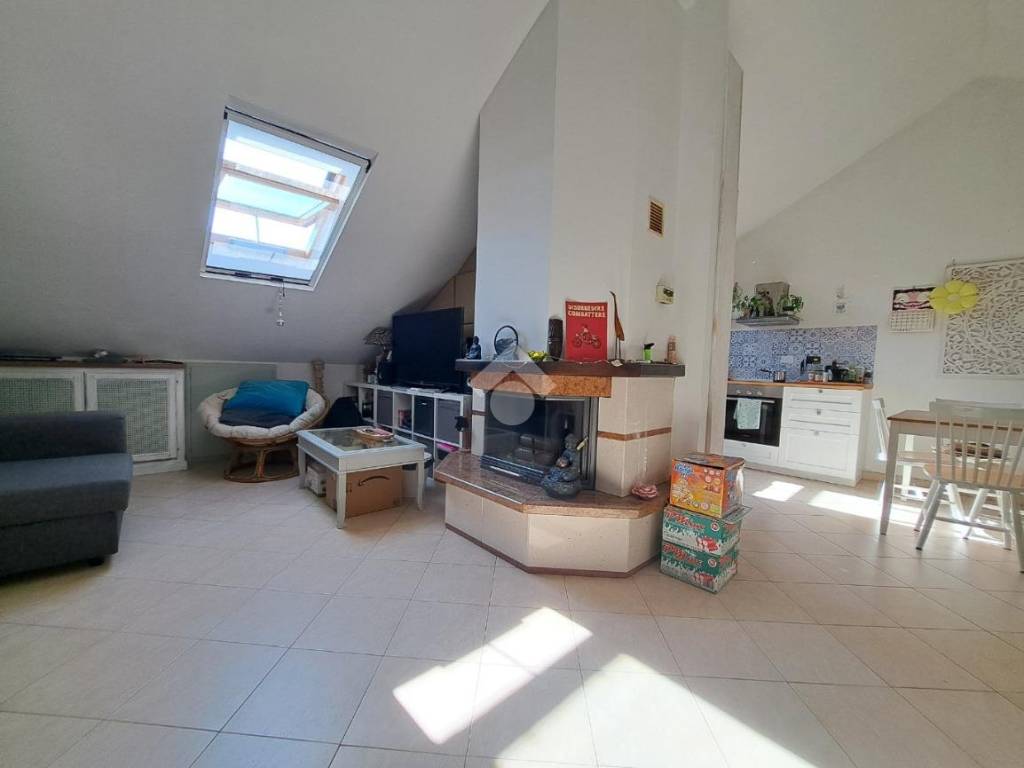 appartamento in vendita a Torino in zona Santa Rita