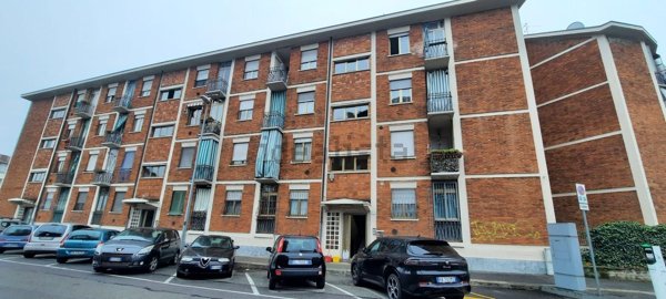 appartamento in vendita a Torino in zona Lucento