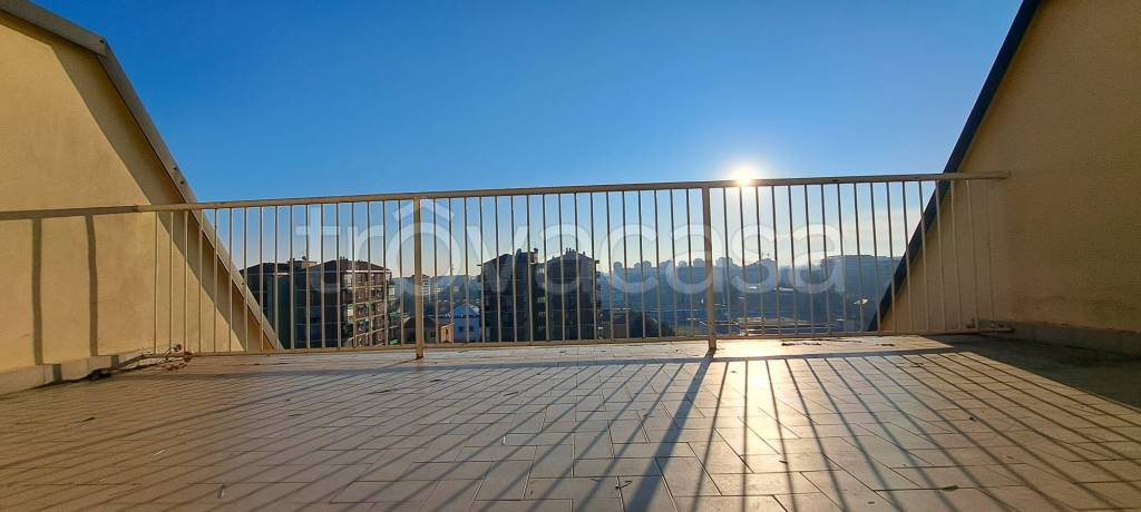 appartamento in vendita a Torino in zona Lingotto