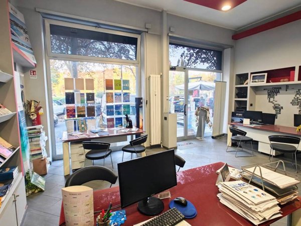 negozio in vendita a Torino in zona Crocetta