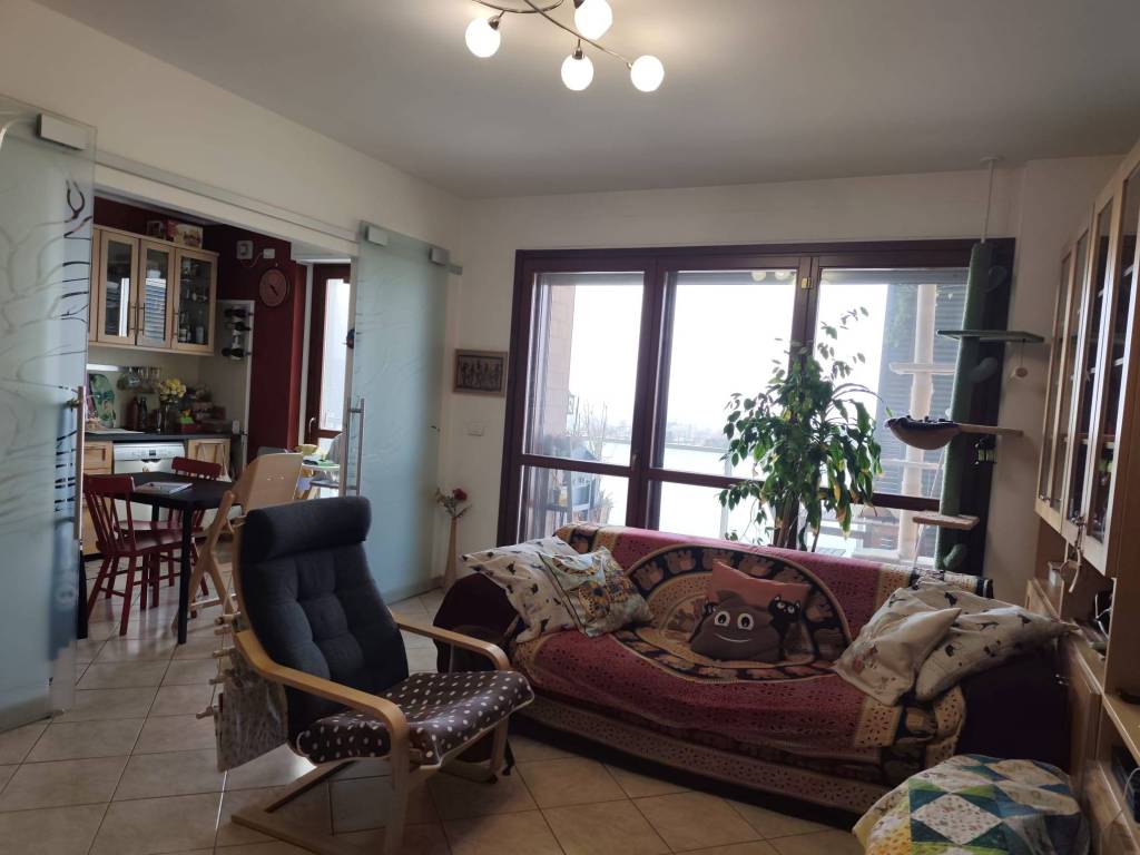 appartamento in vendita a Torino in zona Mirafiori Sud