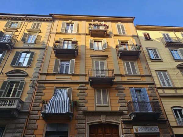 negozio in vendita a Torino in zona Crocetta