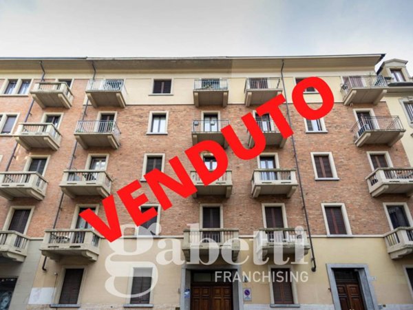 appartamento in vendita a Torino in zona San Salvario