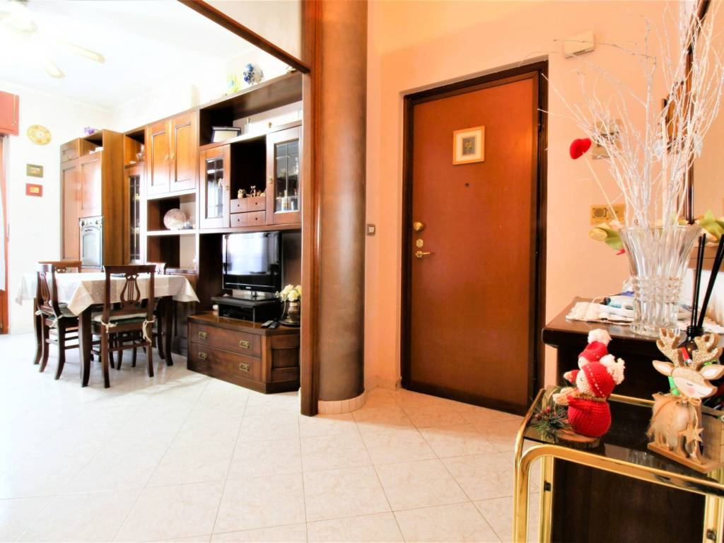 appartamento in vendita a Torino in zona Mirafiori Sud