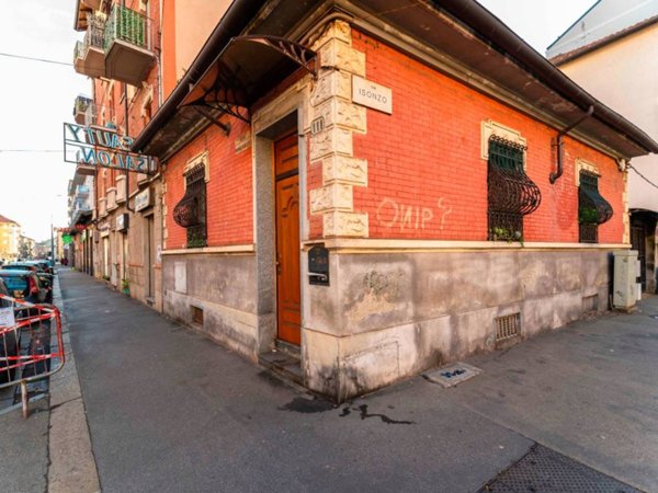 casa indipendente in vendita a Torino in zona Borgo San Paolo