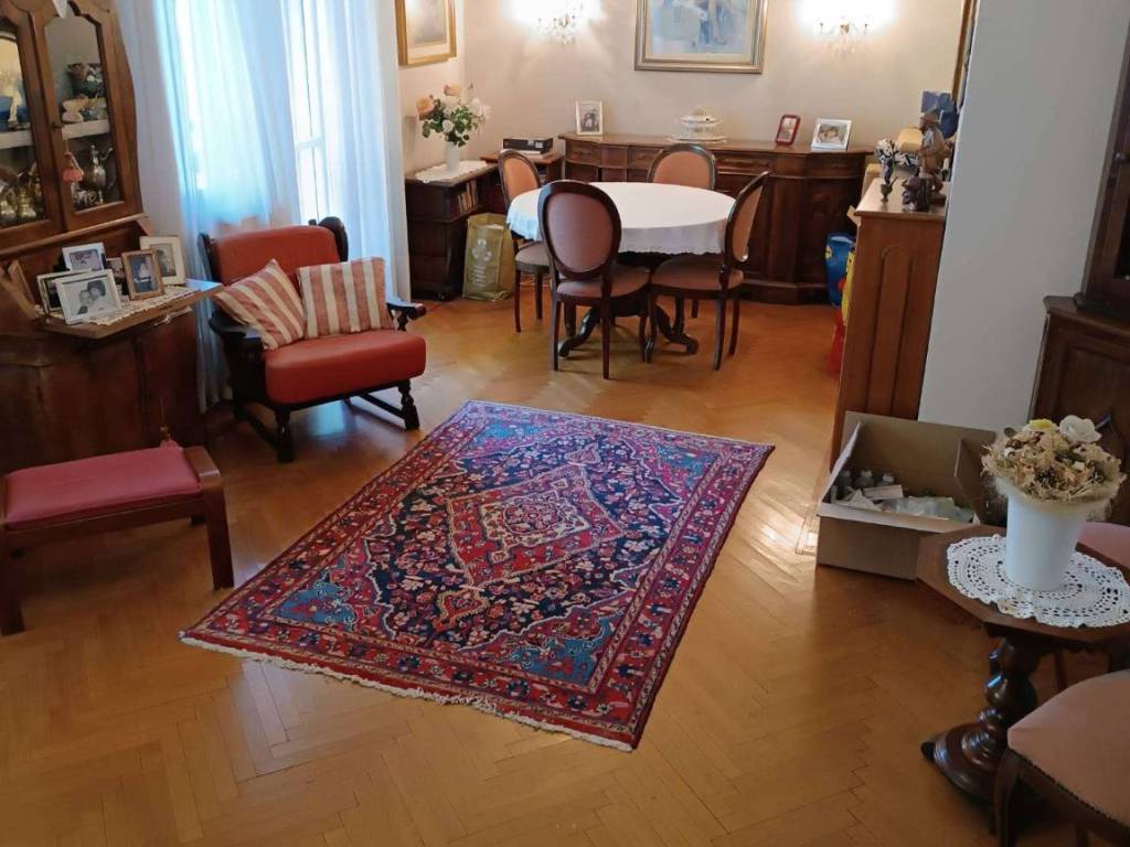 appartamento in vendita a Torino in zona Cavoretto