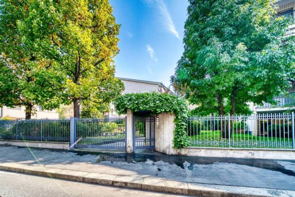 appartamento in vendita a Torino in zona Santa Rita