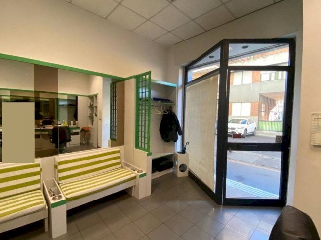 locale commerciale in vendita a Torino