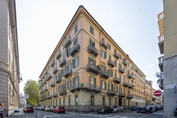 appartamento in vendita a Torino in zona Centro Storico
