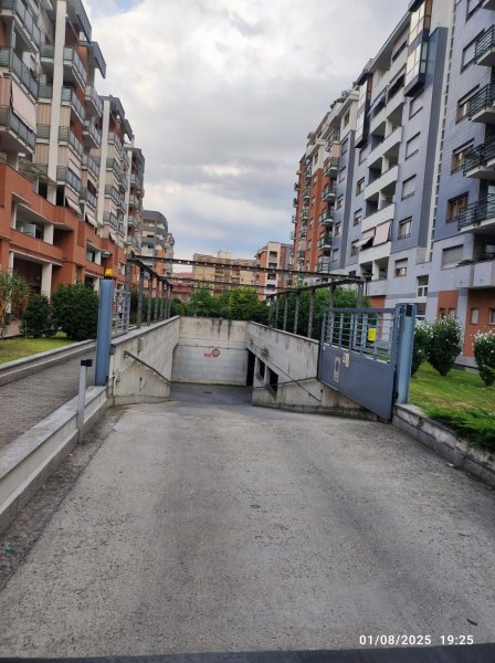 locale di sgombero in vendita a Torino