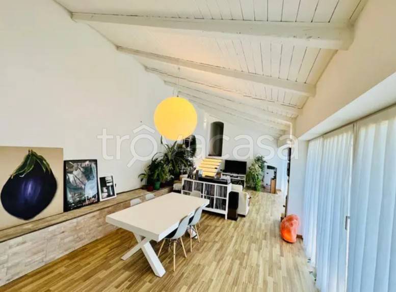 casa indipendente in vendita a Torino in zona Superga