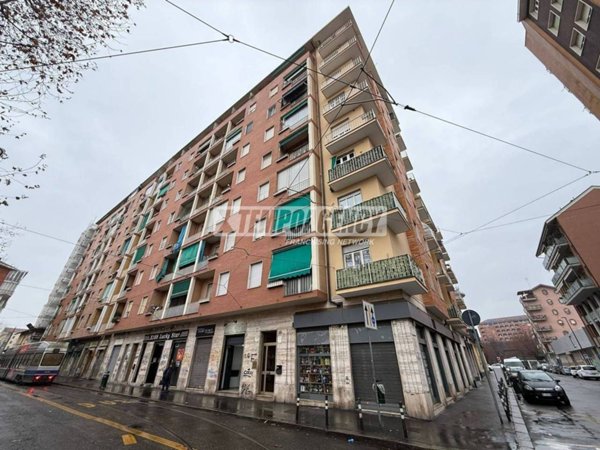 appartamento in vendita a Torino in zona Parella