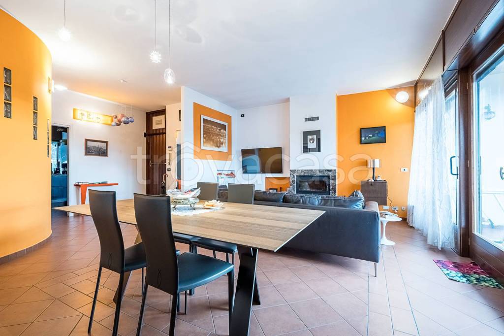 appartamento in vendita a Torino in zona Cavoretto