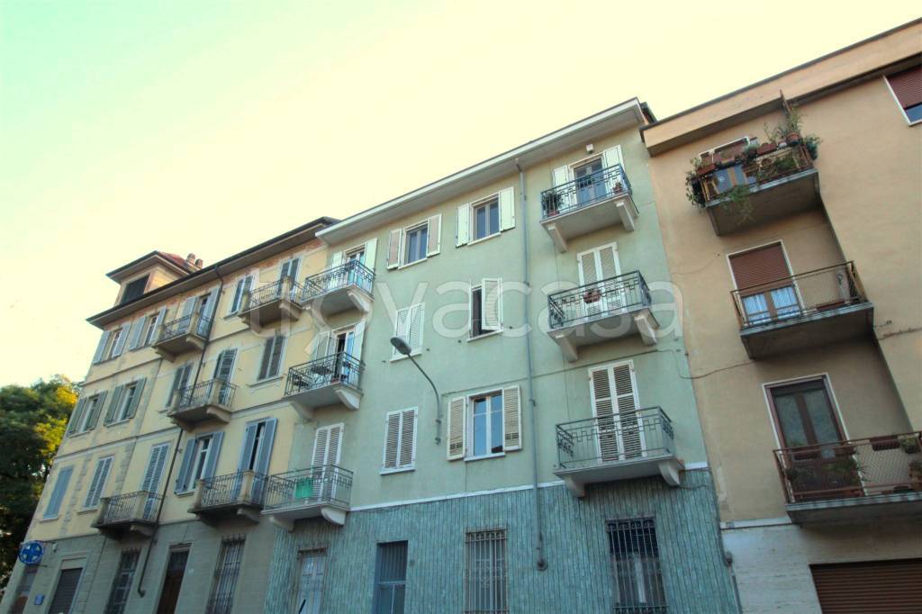 appartamento in vendita a Torino in zona Madonna del Pilone