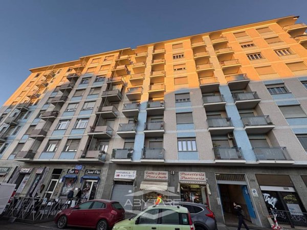 appartamento in vendita a Torino in zona Mirafiori Sud