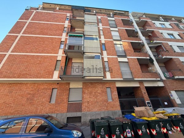 appartamento in vendita a Torino in zona Santa Rita