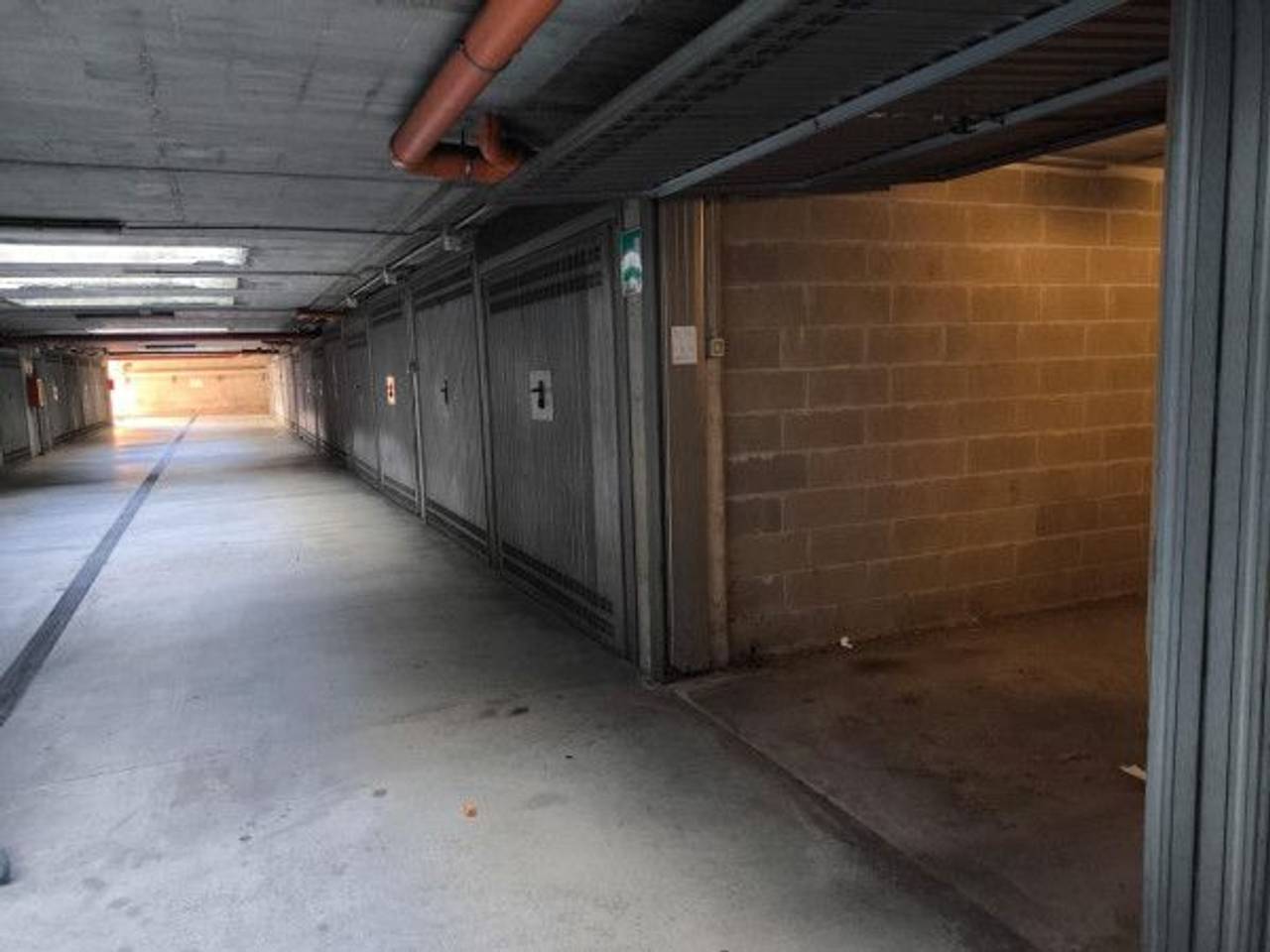 negozio in vendita a Torino in zona Santa Rita