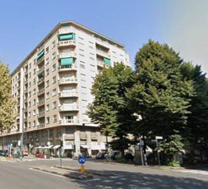 appartamento in vendita a Torino in zona Cit Turin