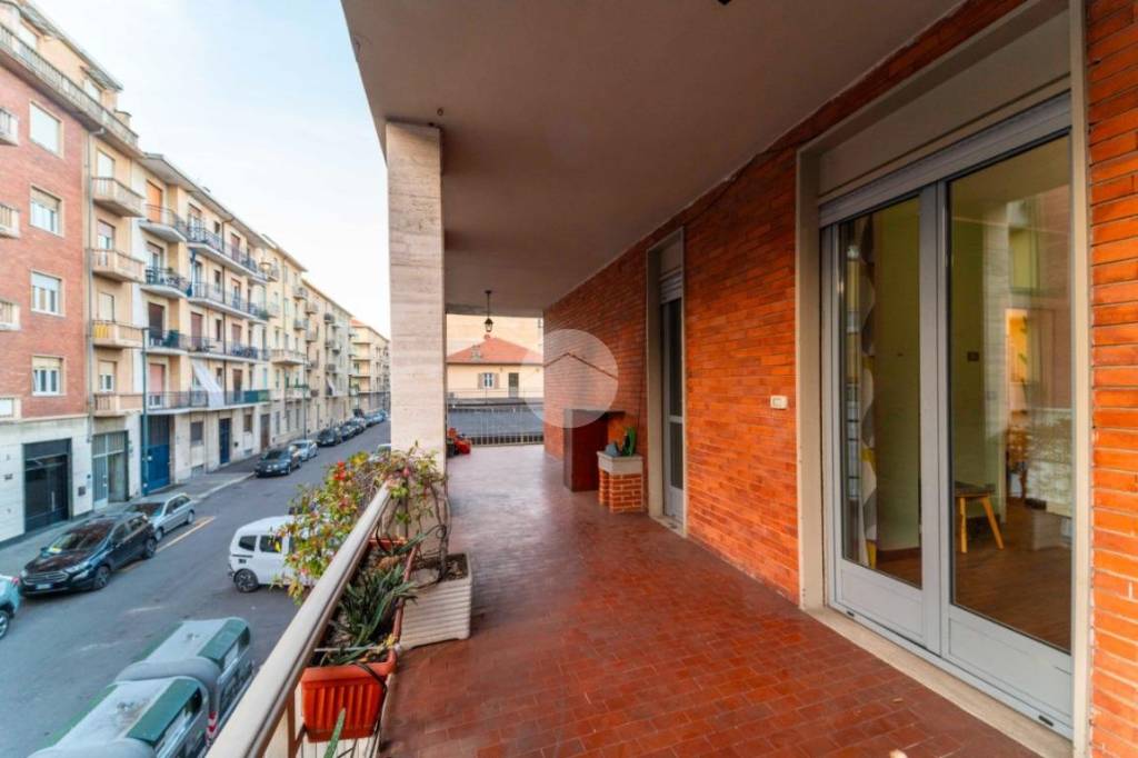 appartamento in vendita a Torino in zona Borgata Vittoria