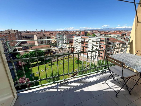 appartamento in vendita a Torino in zona Cenisia