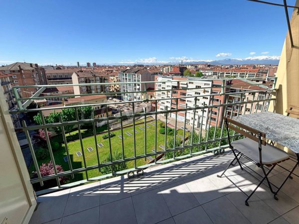 appartamento in vendita a Torino in zona Cenisia