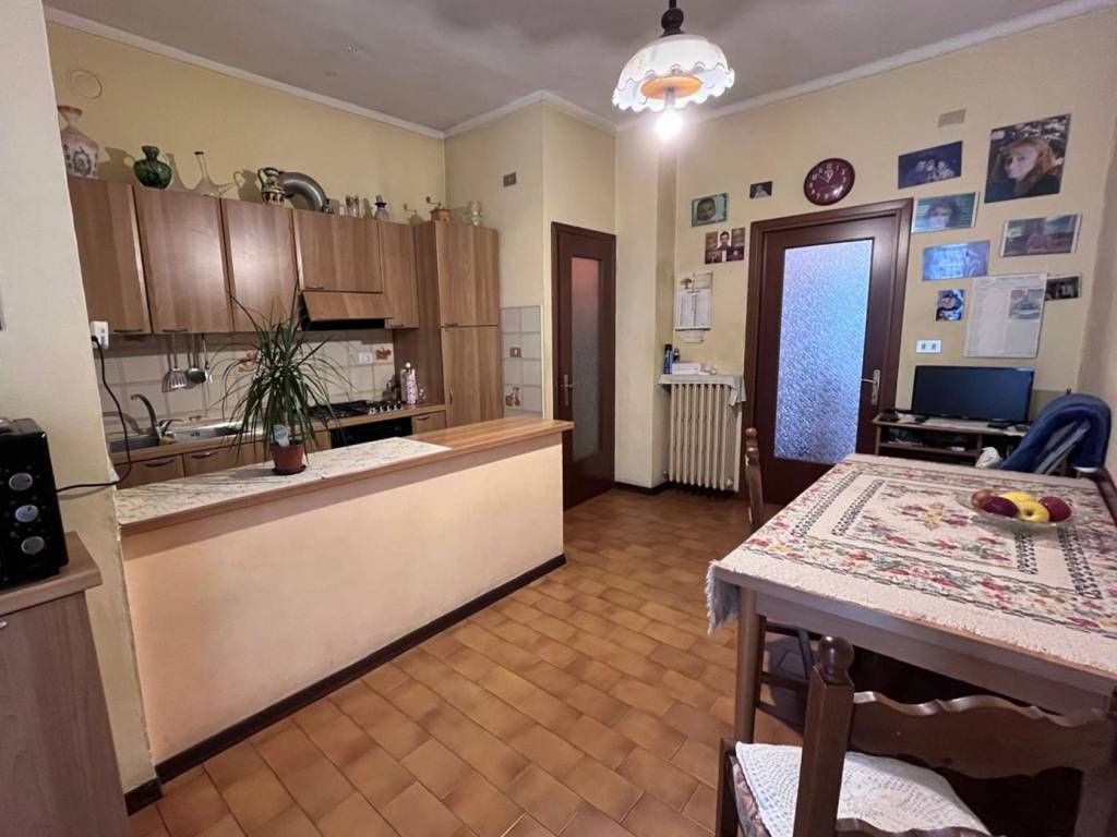 appartamento in vendita a Torino in zona Crocetta