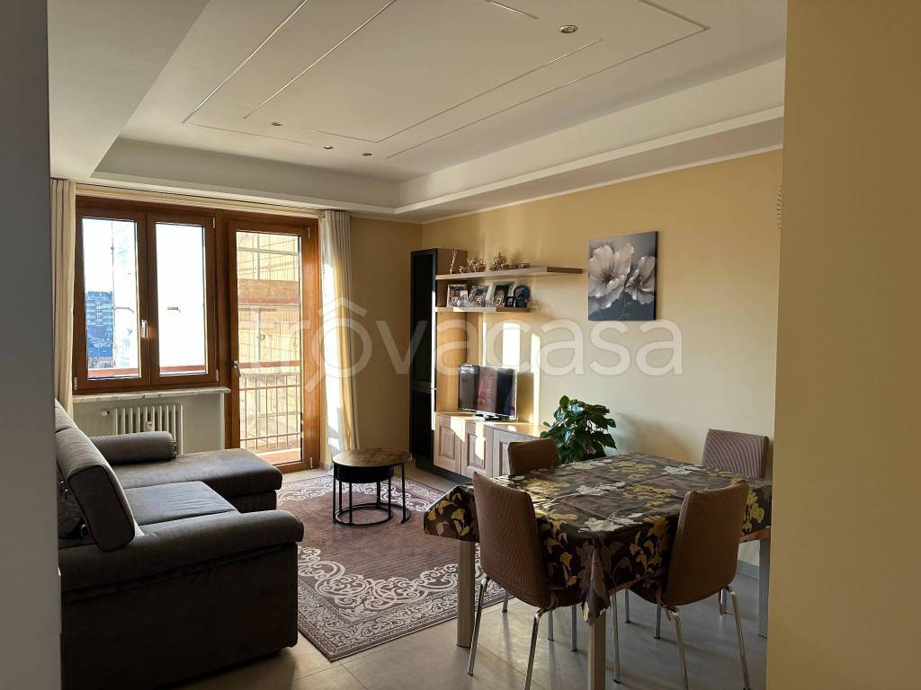 appartamento in vendita a Torino in zona Santa Rita