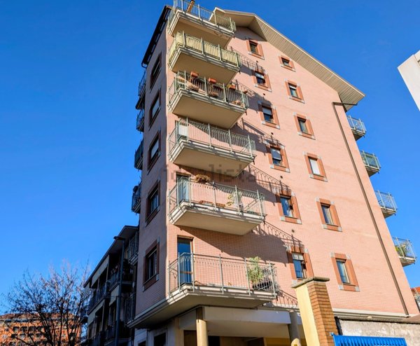 appartamento in vendita a Torino in zona Parella