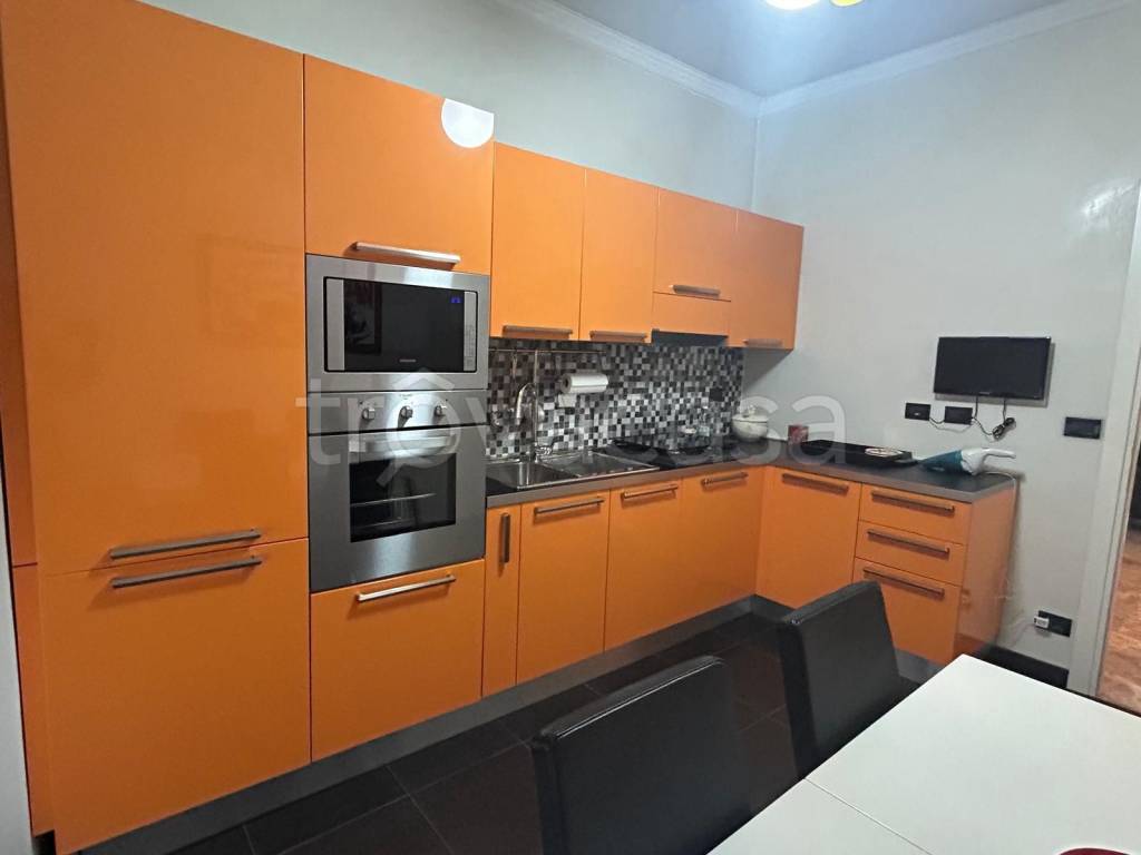 appartamento in vendita a Torino in zona Lingotto