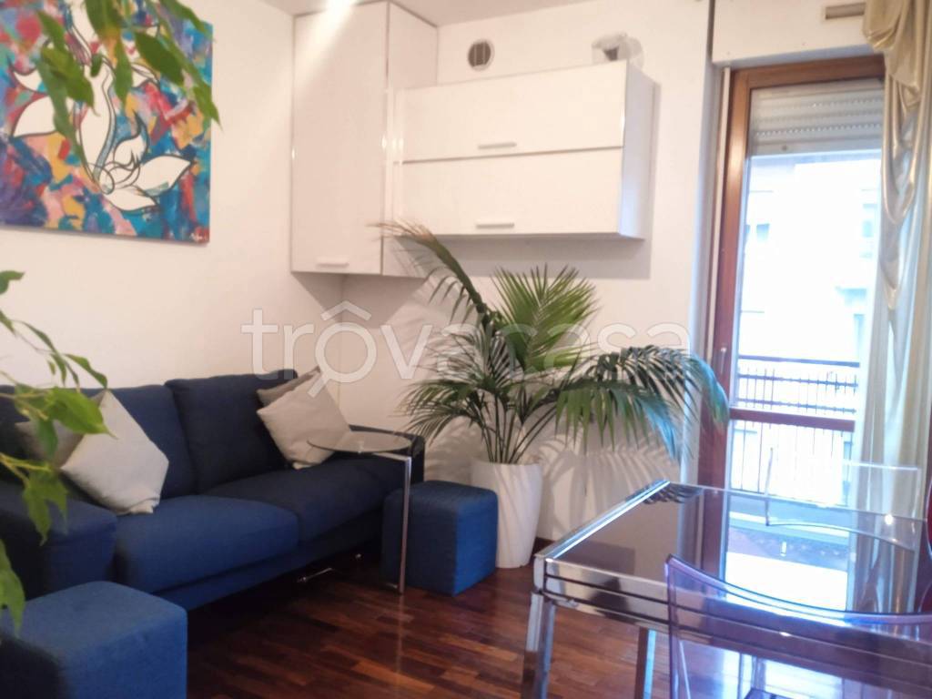 appartamento in vendita a Torino in zona Lingotto