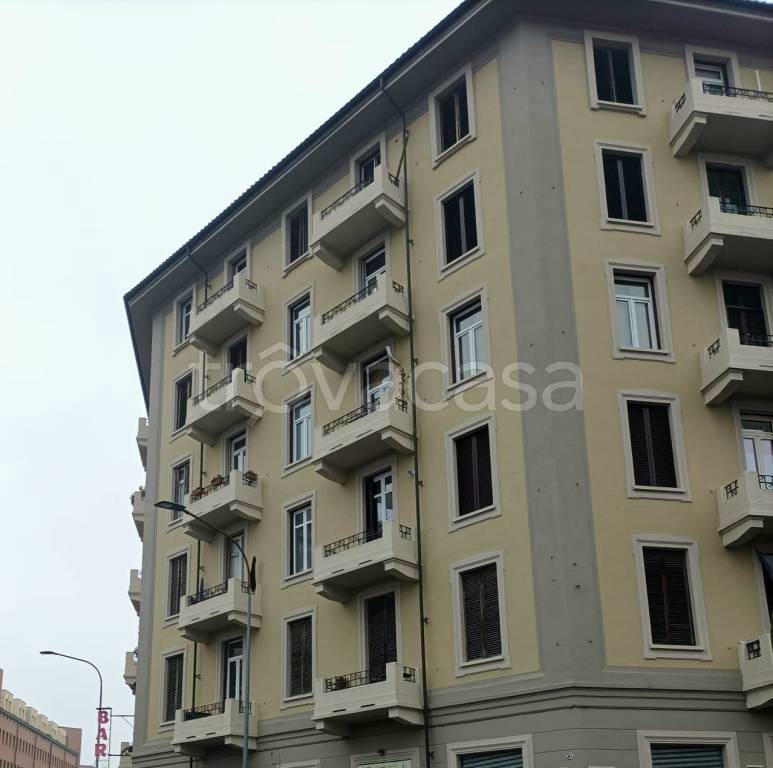 appartamento in vendita a Torino in zona Aurora