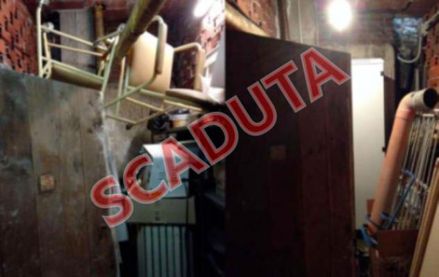 locale commerciale in vendita a Torino