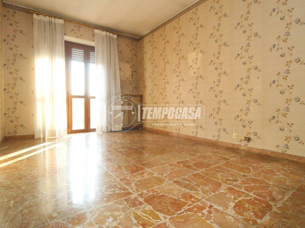 appartamento in vendita a Torino in zona Borgata Vittoria