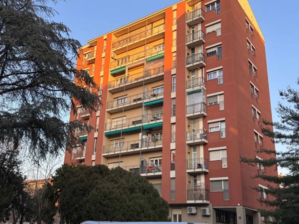 appartamento in vendita a Torino in zona Mirafiori Nord