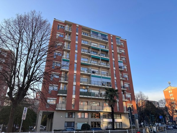 appartamento in vendita a Torino in zona Santa Rita