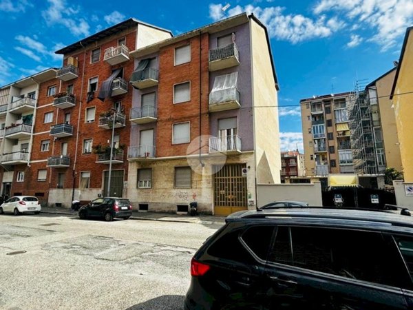 appartamento in vendita a Torino in zona Lucento
