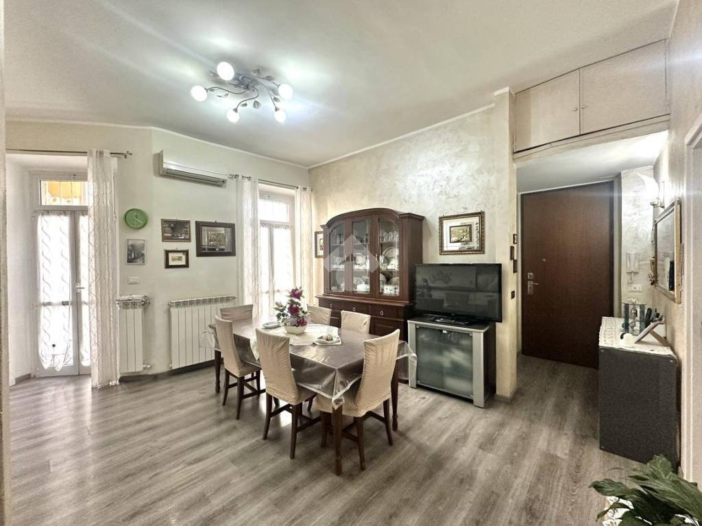 appartamento in vendita a Torino in zona Borgata Vittoria