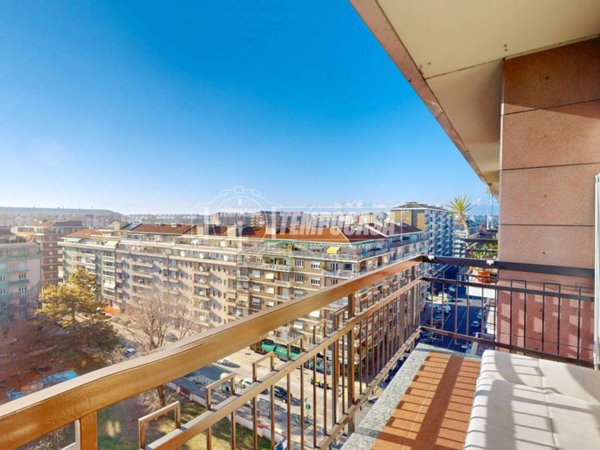 appartamento in vendita a Torino in zona Santa Rita