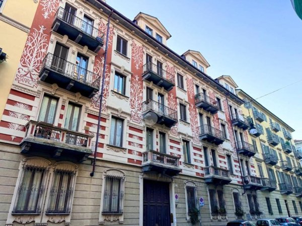 appartamento in vendita a Torino in zona San Salvario