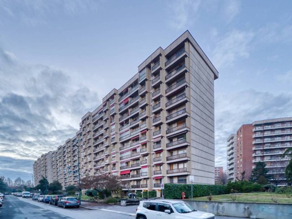 appartamento in vendita a Torino in zona Mirafiori Nord